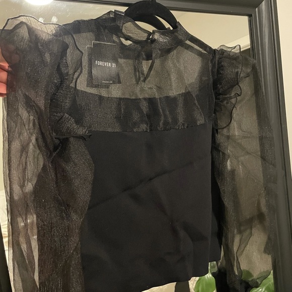 NEW Black Forever21 Mesh Lantern Sleeve Blouse - Picture 5 of 10